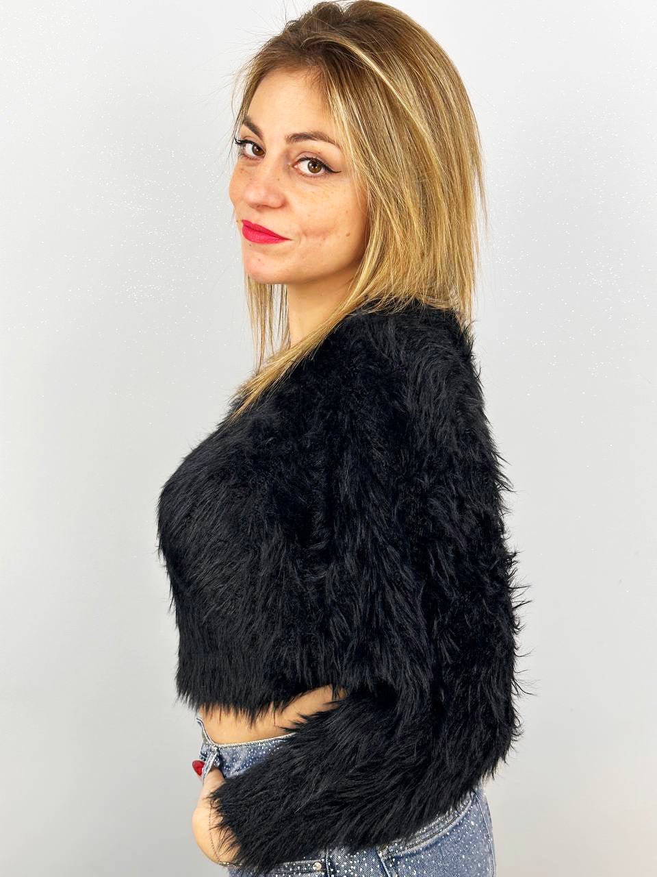 Maglia Corta Effetto Peluche Nero