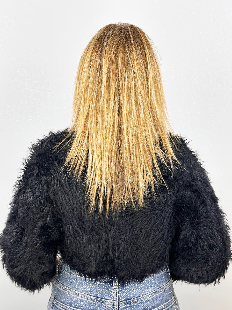 Maglia Corta Effetto Peluche Nero