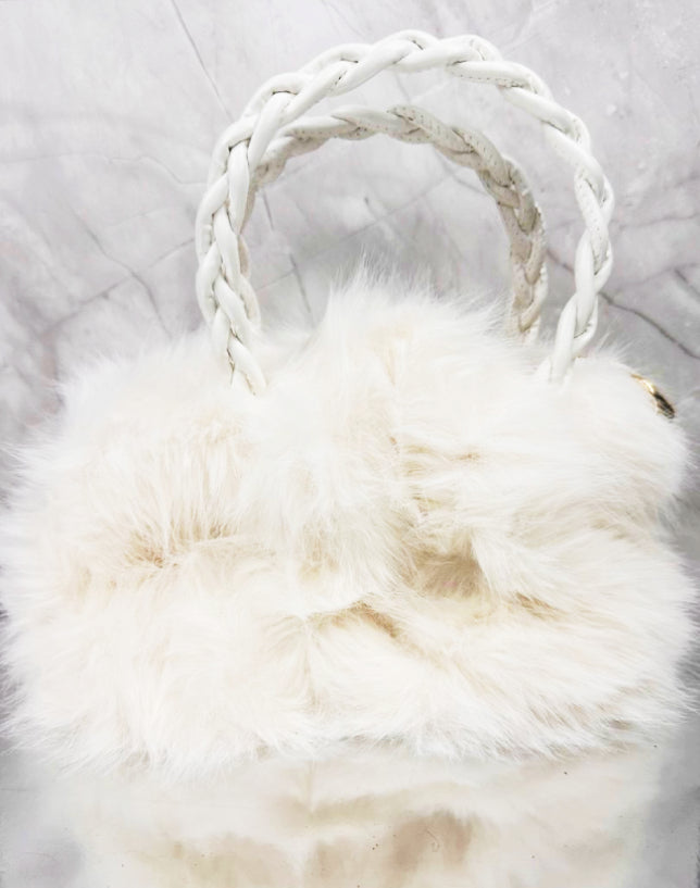 Borsa Pelliccia Bianco con Manico Intrecciato